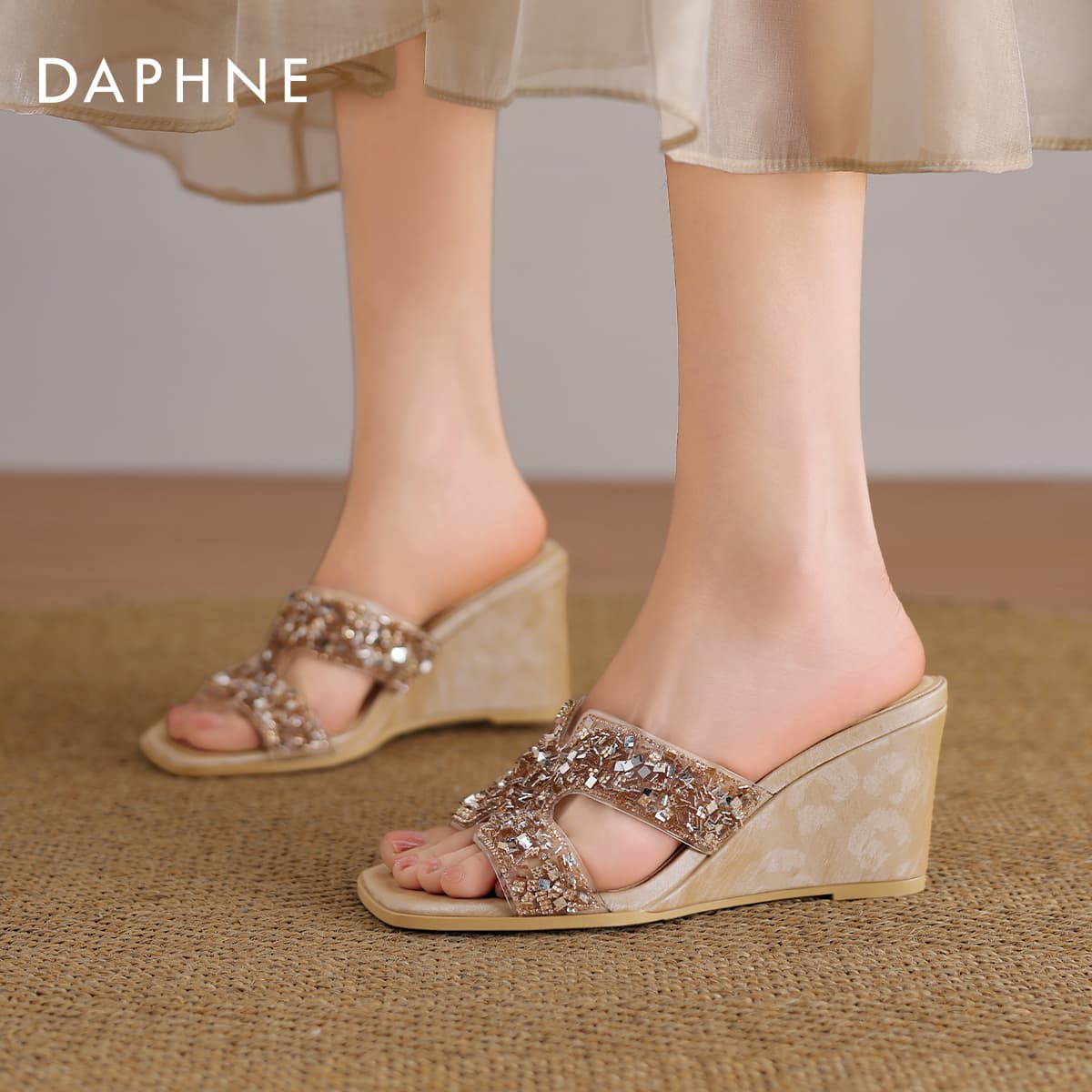 Сандалии DAPHNE Шлепанцы Шампанское [Высота каблука 8,5 см] Женские - изображение 3