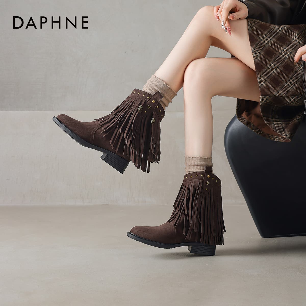 Сапоги Daphne Ботильоны Женские - изображение 9