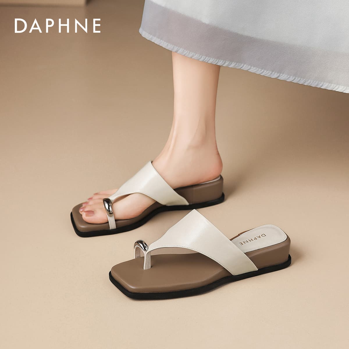 Сандалии с ремешком DAPHNE Пляжные сандалии Бежевые Женские - изображение 4
