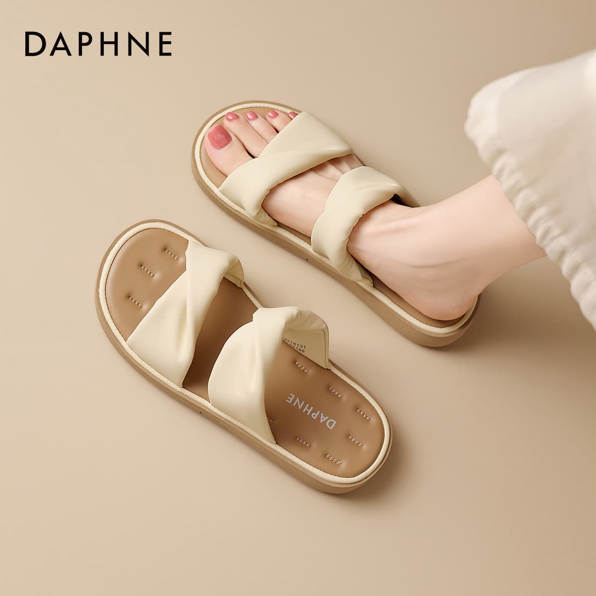 Сандалии Тапочки DAPHNE Rubber Slide Женские - изображение 4