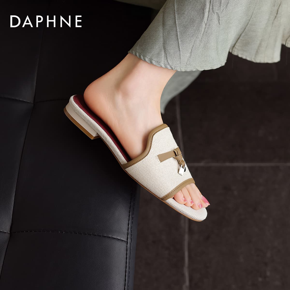 Сандалии Daphne Шлепанцы Женские - изображение 6