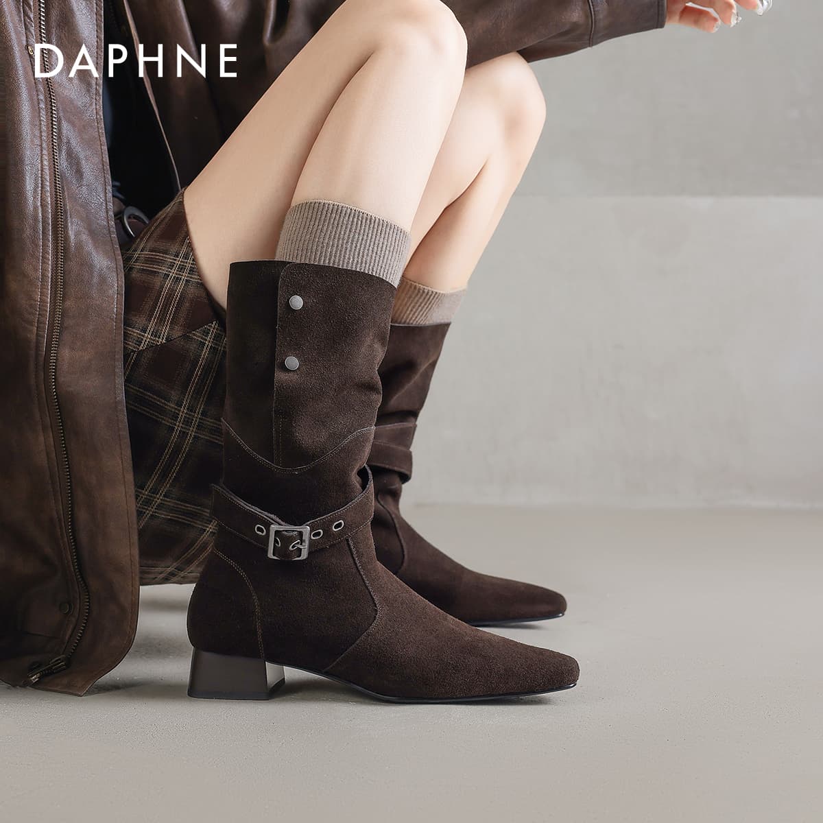 Сапоги Daphne Ботильоны Женские - изображение 6