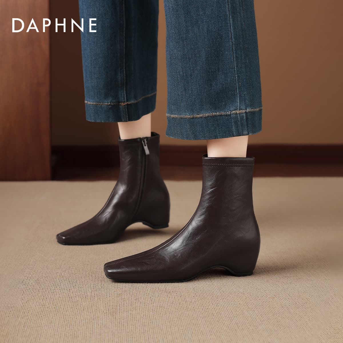 Сапоги DAPHNE Ботильоны Женские - изображение 4