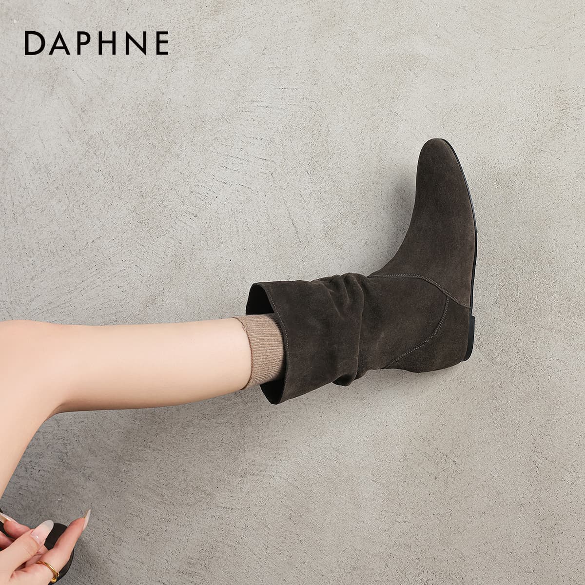Сапоги DAPHNE Ботильоны Женские - изображение 7