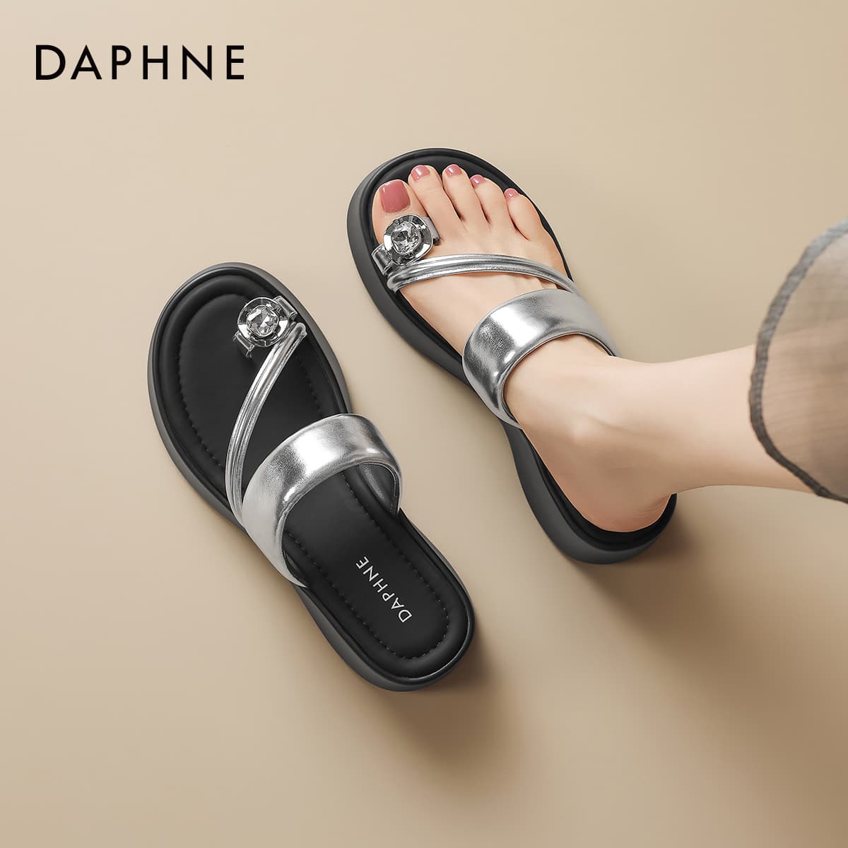 Сандалии Daphne Шлепанцы Женские - изображение 4