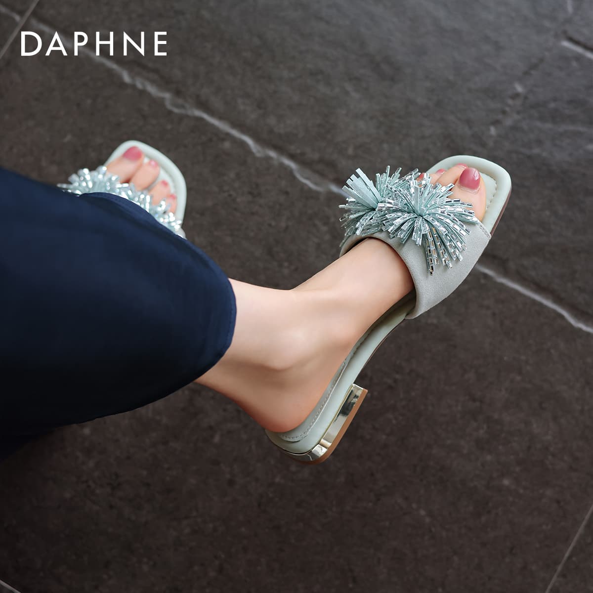 Сандалии Daphne Шлепанцы Женские - изображение 5