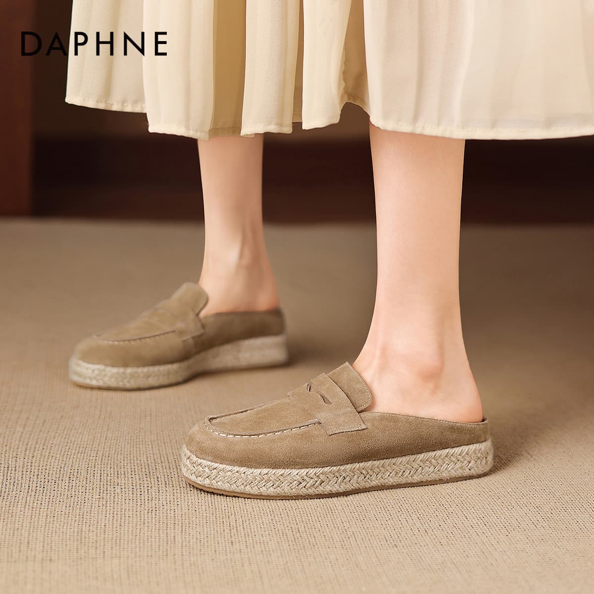 Сандалии DAPHNE Закрытые тапочки Песок Женские - изображение 4