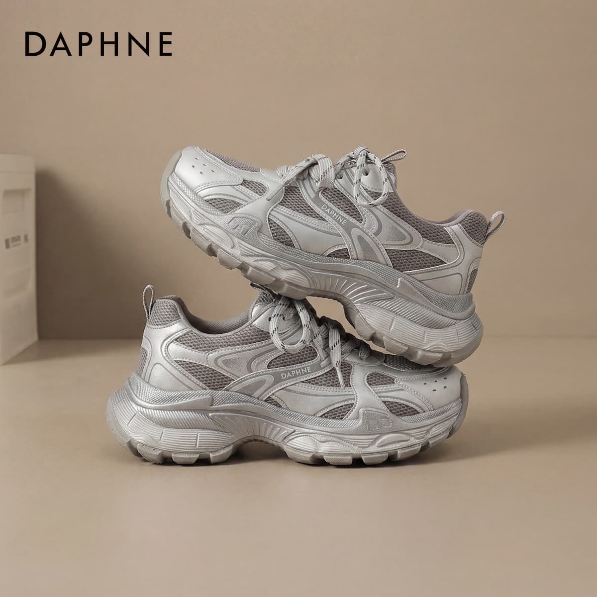 Кроссовки Daphne Синтетическая кожа текстиль Низкие массивные кроссовки Женские - изображение 7