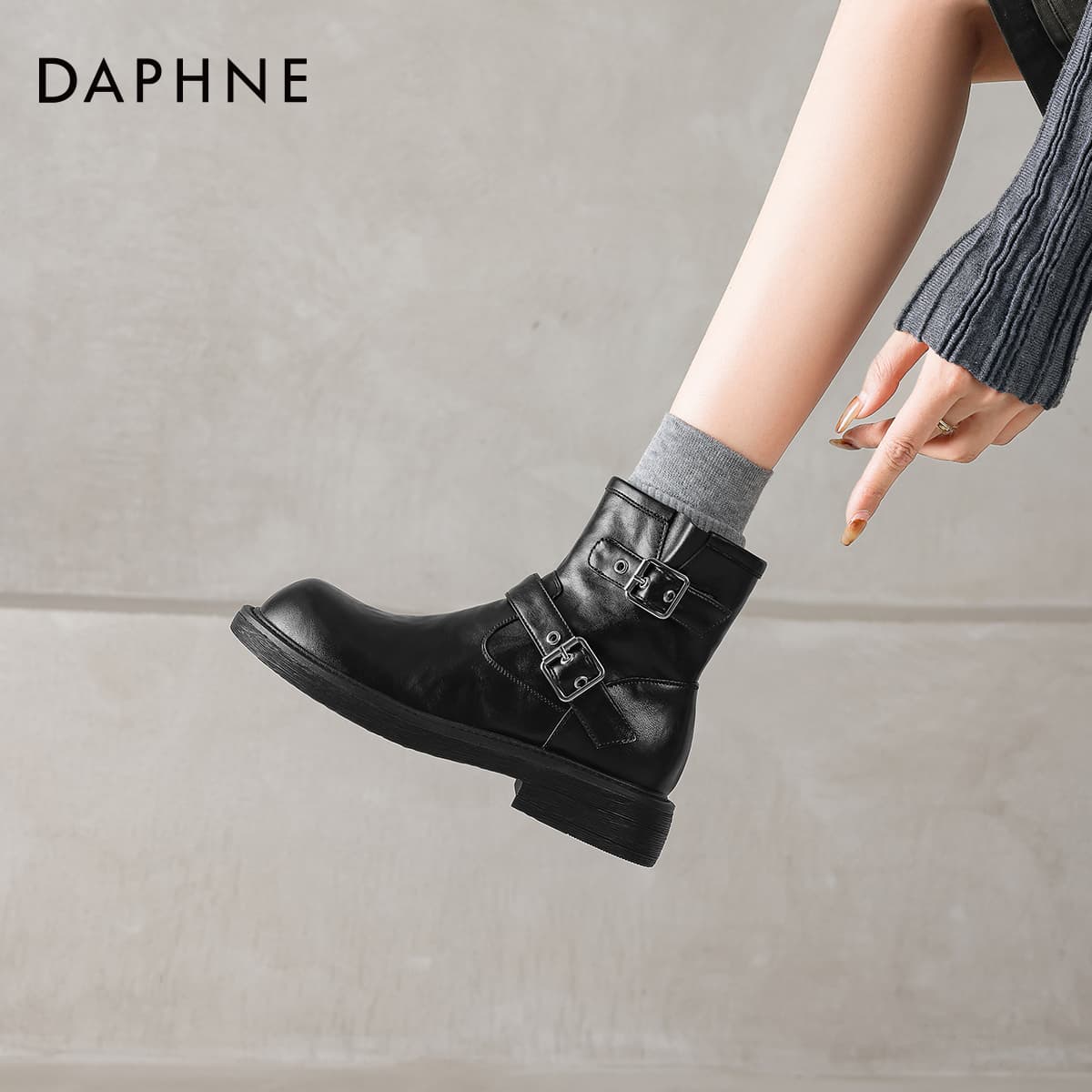 Сапоги Daphne Ботильоны Женские - изображение 6