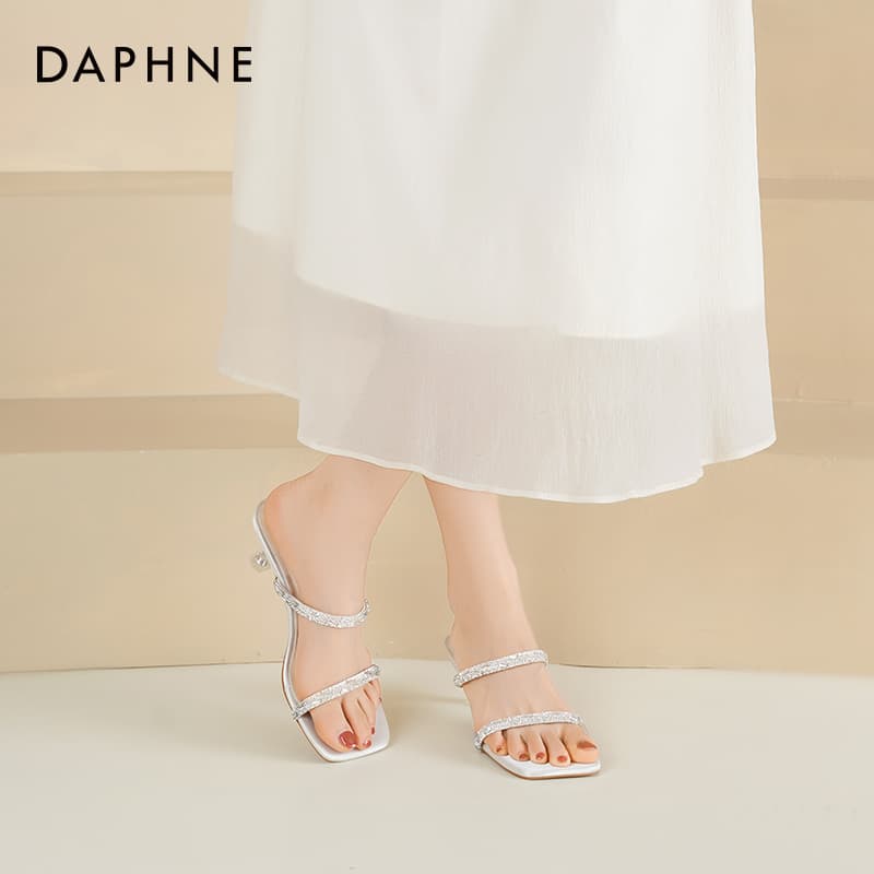 Сандалии DAPHNE Шлепанцы Ecru 5,5 см Женские - изображение 6