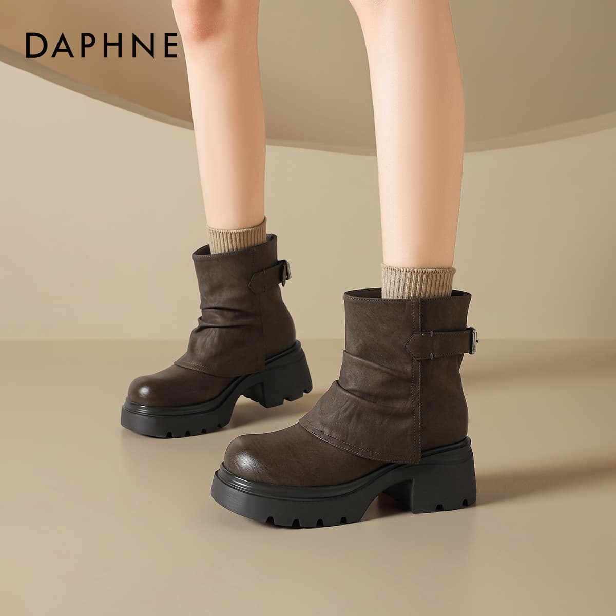 Сапоги DAPHNE Ботильоны Женские - изображение 6