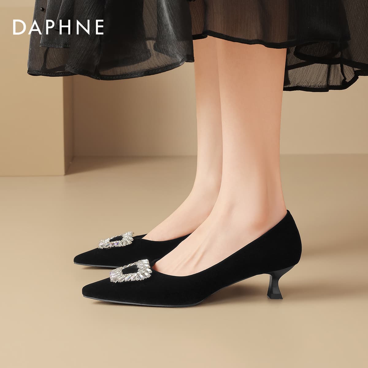 Туфли DAPHNE Высокие каблуки Low Топ Черный Женские - изображение 6