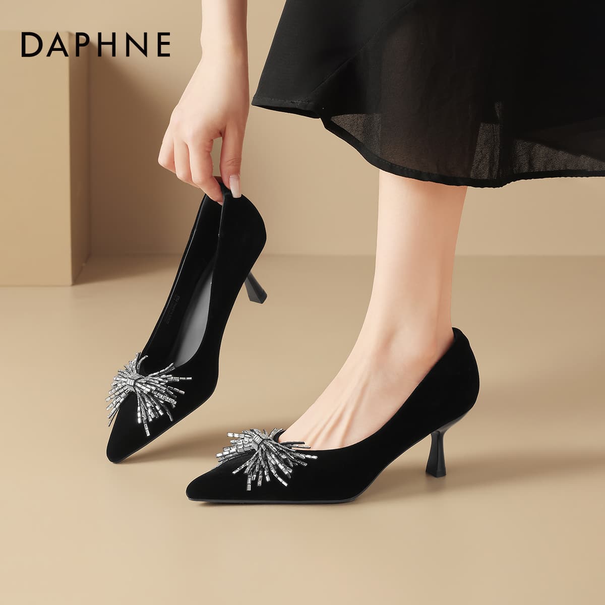 Туфли DAPHNE Высокие каблуки Low Топ Черный Женские - изображение 4