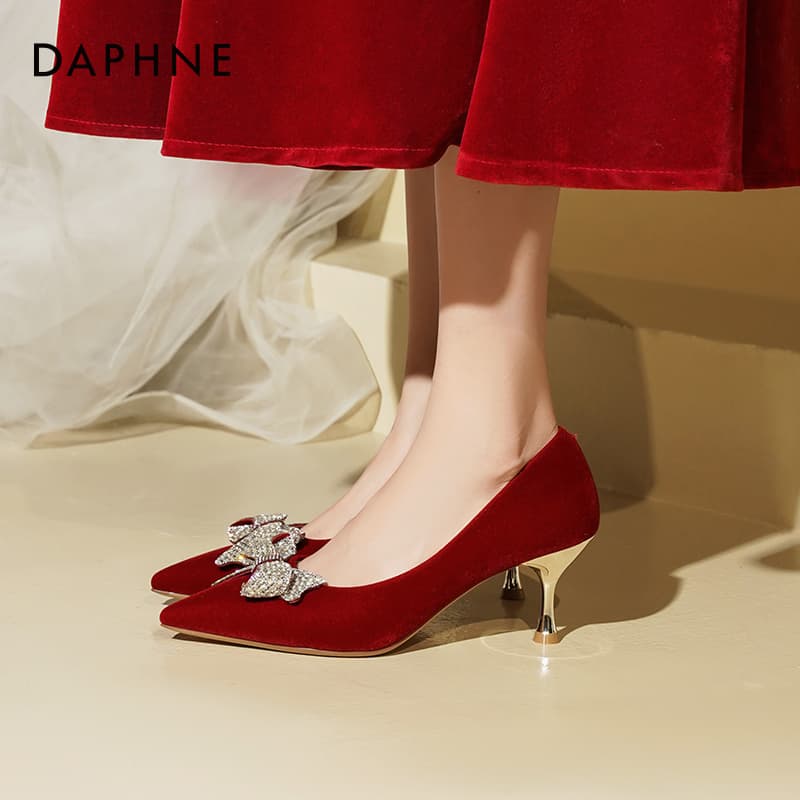 Туфли DAPHNE Высокие каблуки Low Топ Красный [Полностью стразами Бант] 6 см Женские - изображение 6