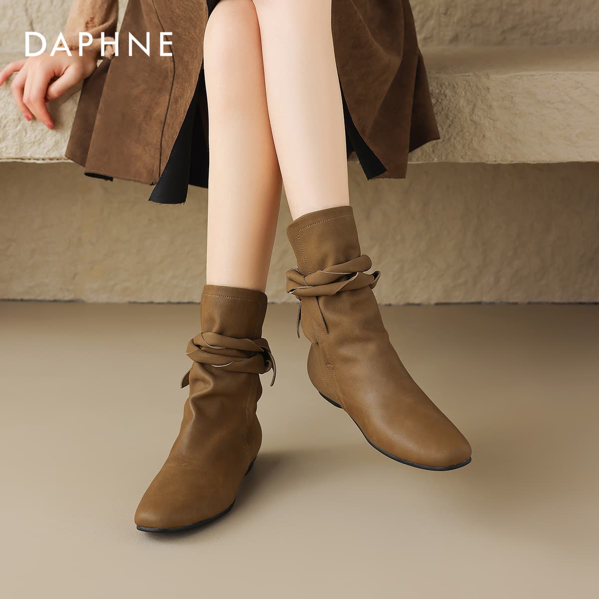 Сапоги DAPHNE Женские ботильоны из синтетической кожи - изображение 4