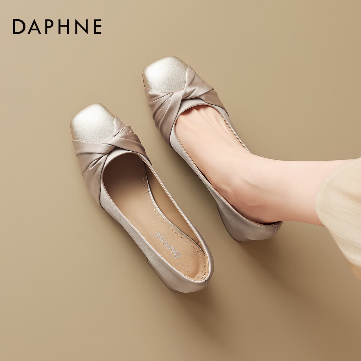 Туфли DAPHNE Высокие каблуки Low Топ Шампанское Женские - изображение 4