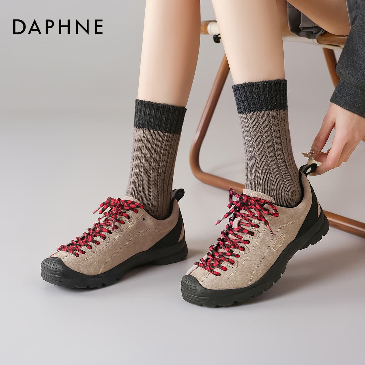 Кроссовки DAPHNE Низкий Топ Походная Обувь Женская - изображение 9