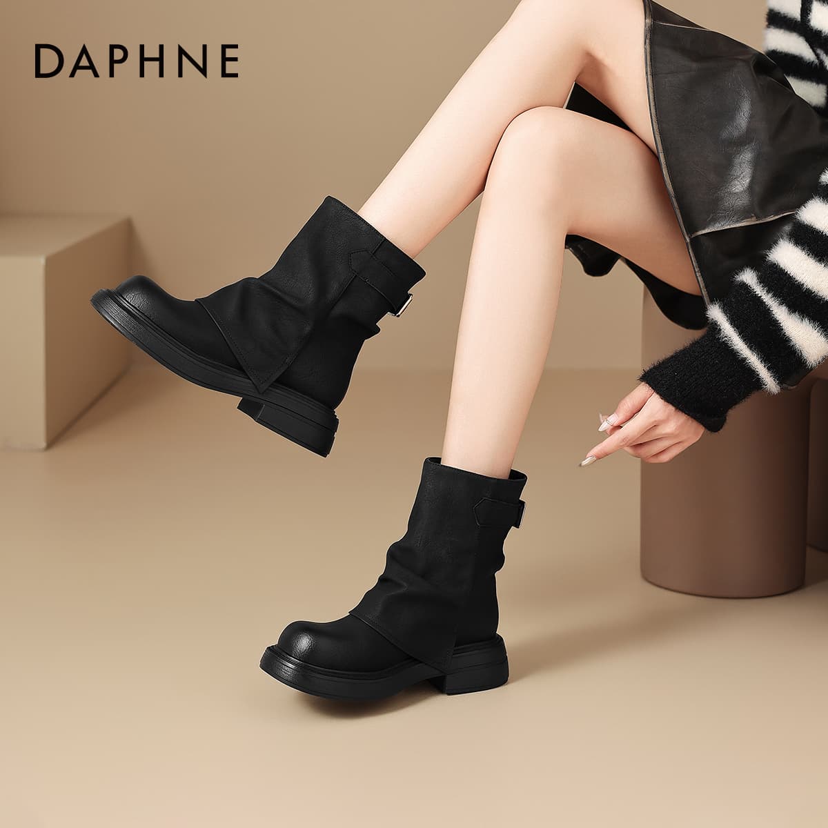 Сапоги Daphne Ботильоны Женские - изображение 7