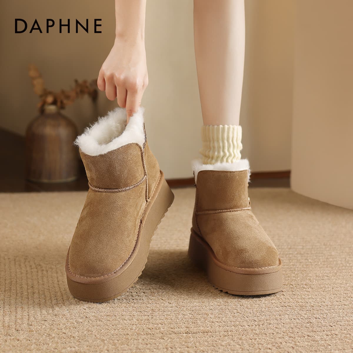 Ботинки зимние DAPHNE Женские сноубутсы из коровьей замши - изображение 3