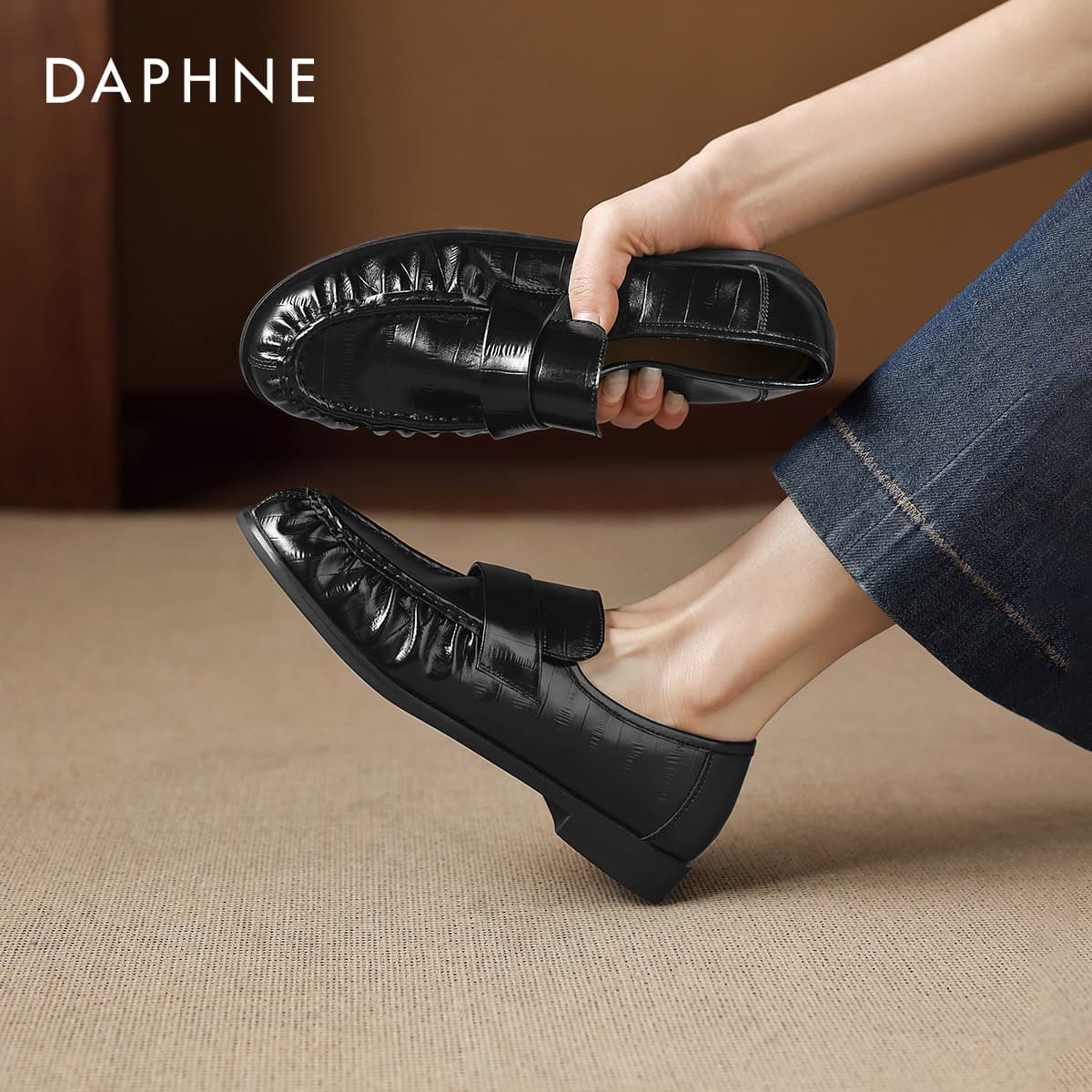 Лоферы DAPHNE Лоферы из синтетической кожи для женщин - изображение 3