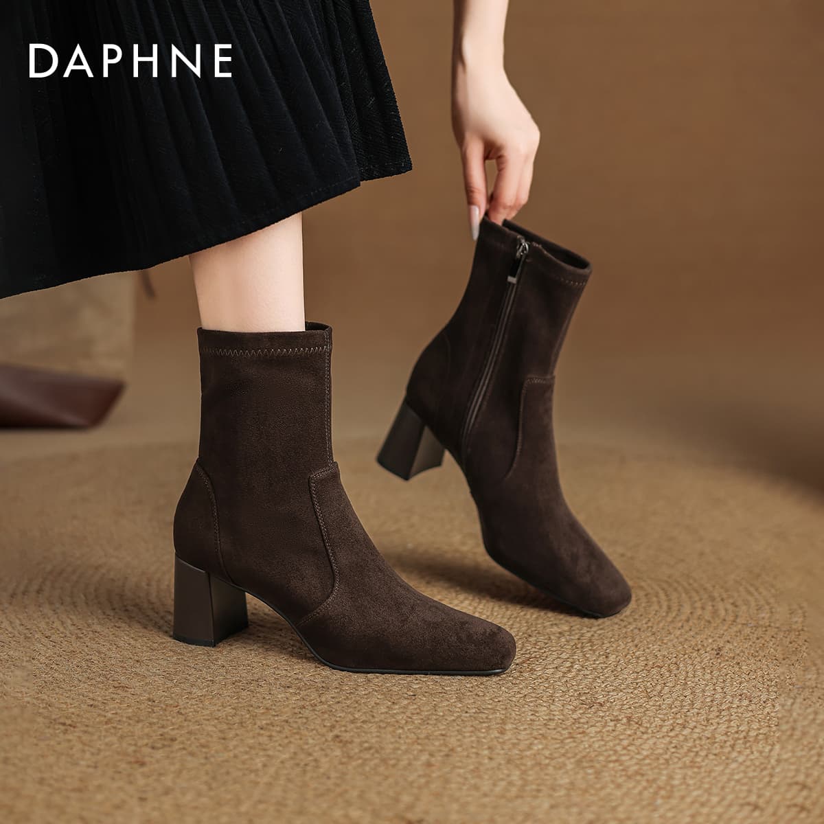 Сапоги DAPHNE Ботильоны Женские - изображение 4