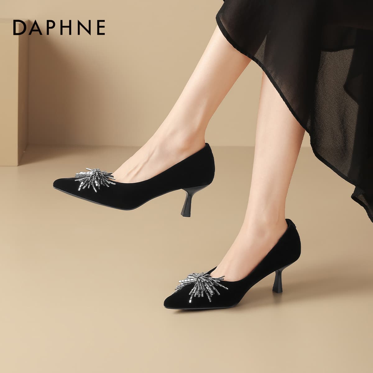 Туфли DAPHNE Высокие каблуки Low Топ Черный Женские - изображение 6