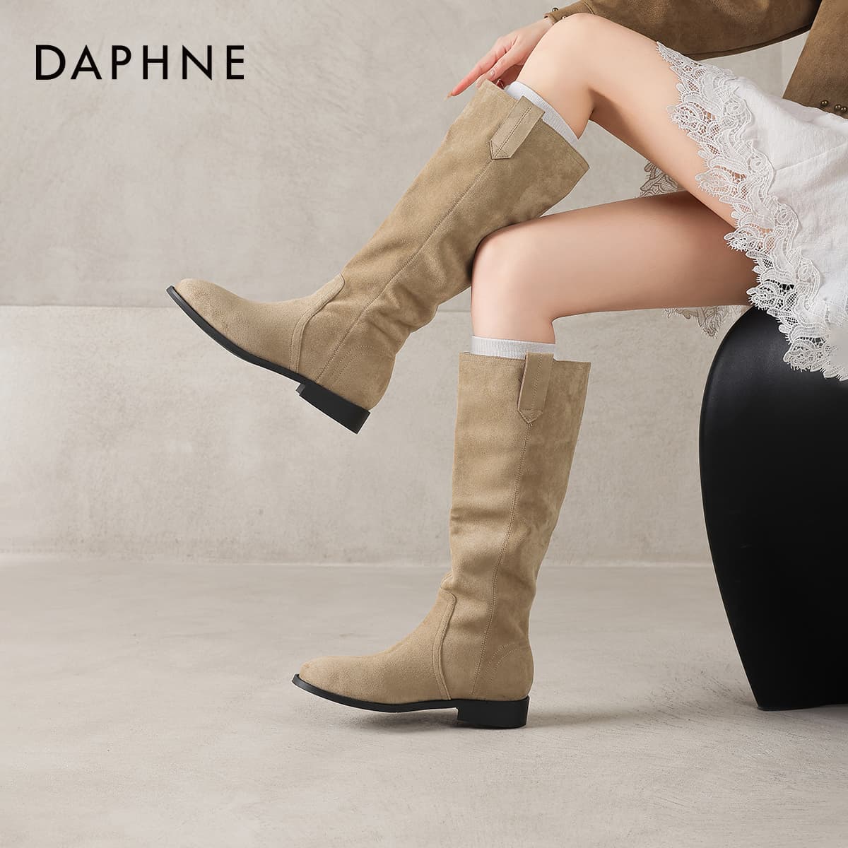 Сапоги DAPHNE Ботильоны Женские - изображение 4