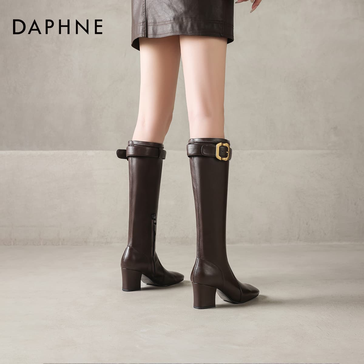 Сапоги DAPHNE Ботильоны Женские - изображение 2