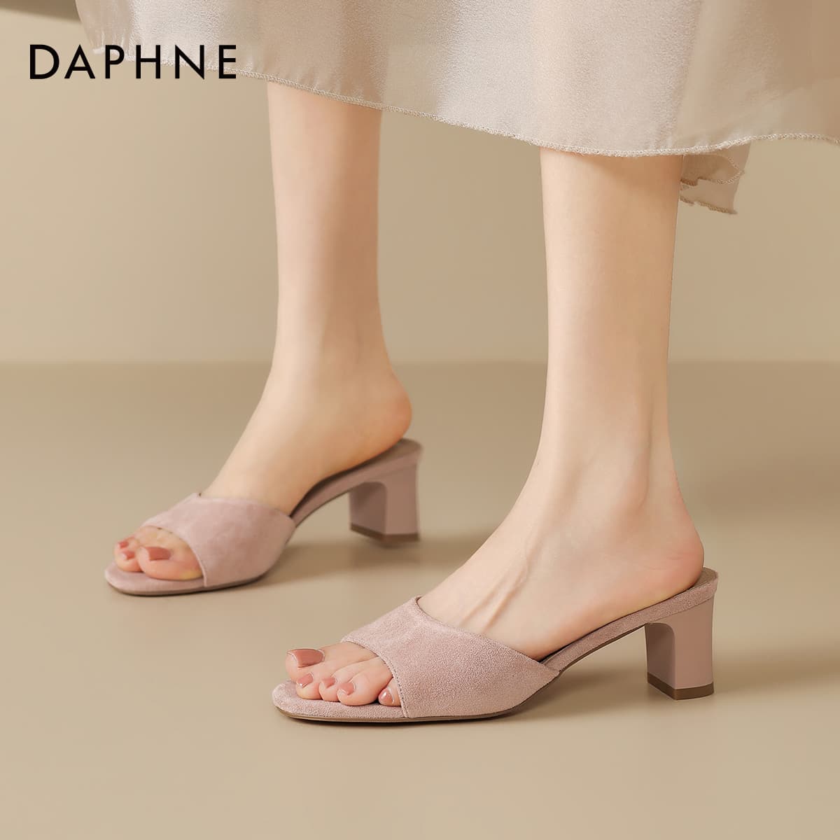 Сандалии Daphne Шлепанцы Женские - изображение 4