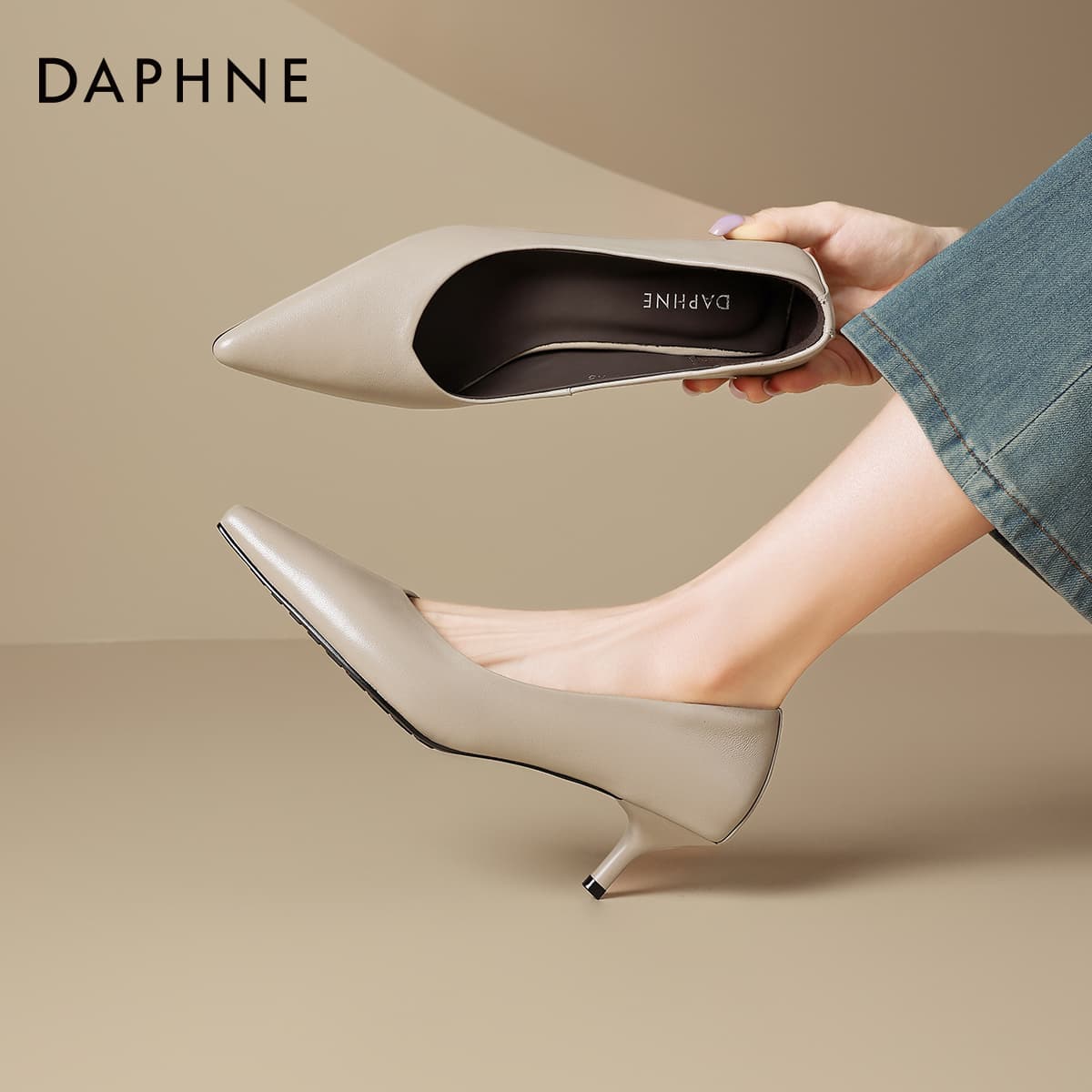 Туфли DAPHNE Высокие каблуки Лоу-топы Женские - изображение 6