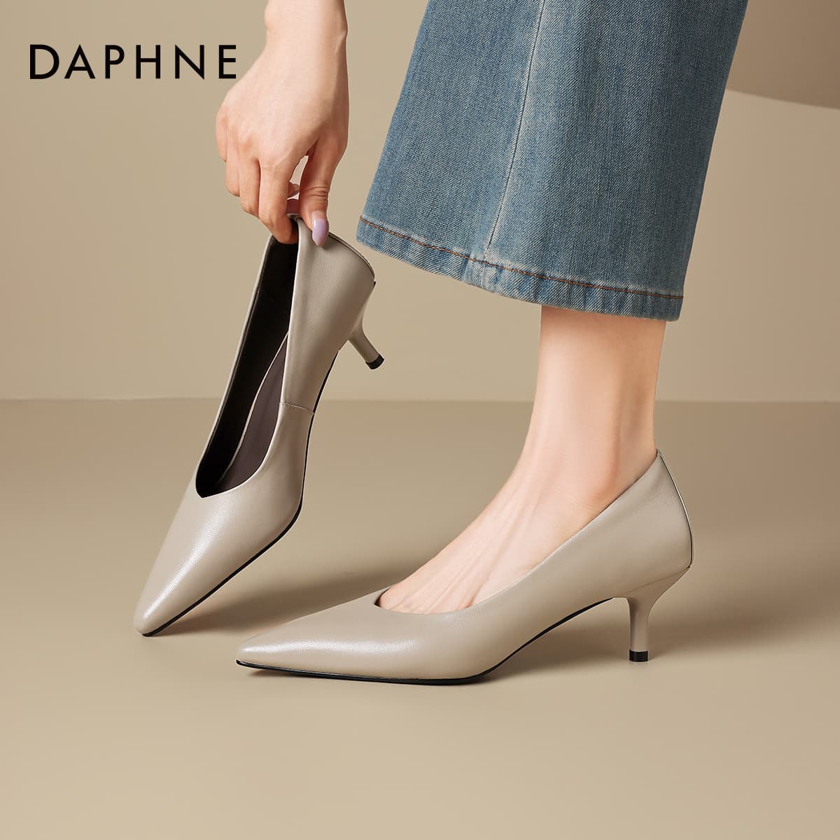 Туфли DAPHNE Высокие каблуки Лоу-топы Женские - изображение 5