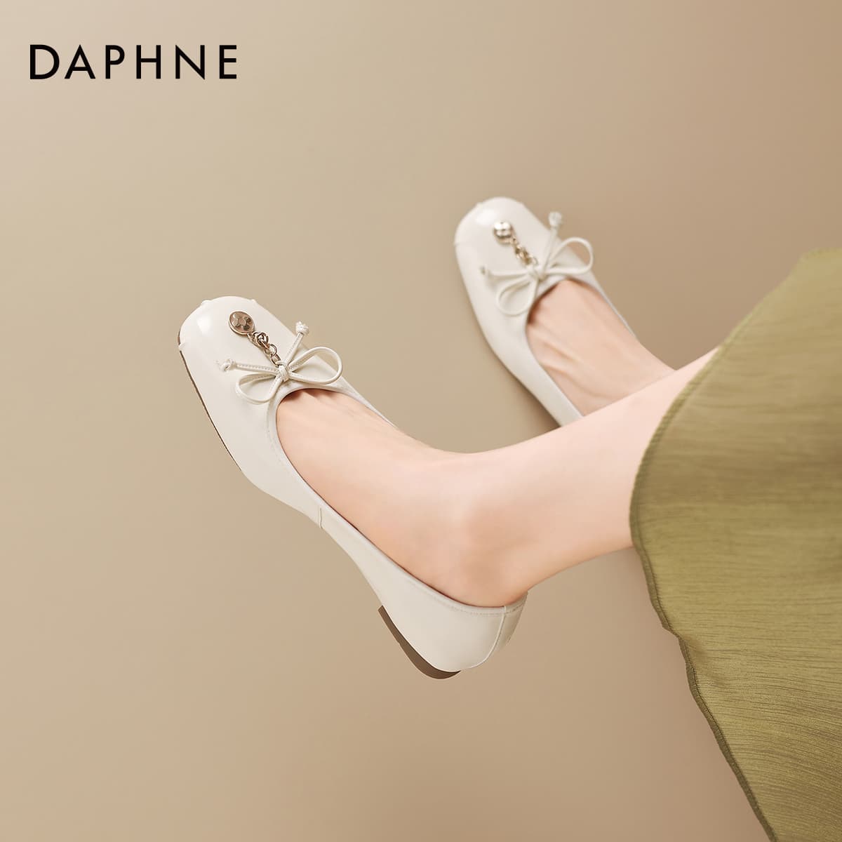 Тапочки DAPHNE Женские Повседневный Обувь без подкладки Бежевый Женские - изображение 5