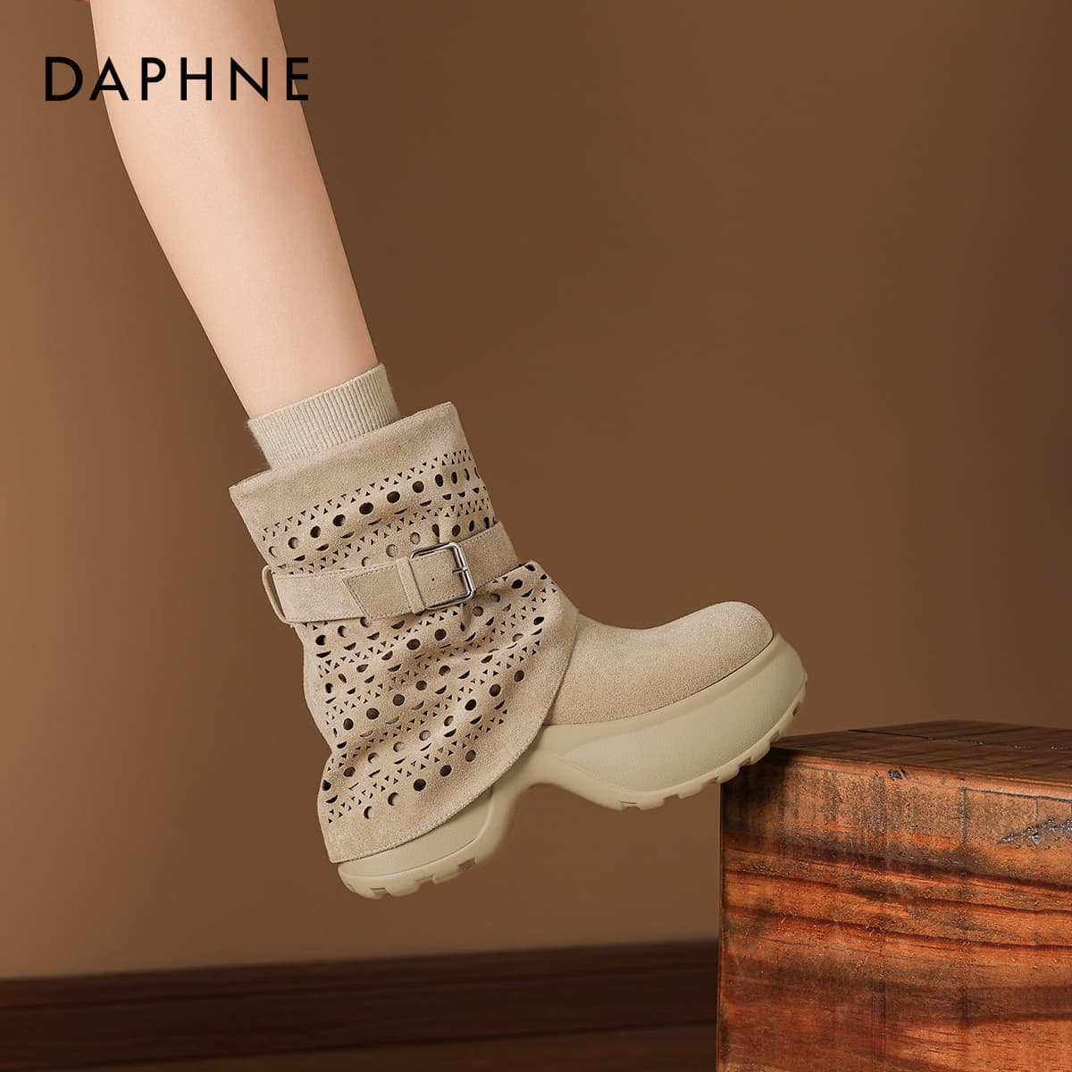 Сапоги DAPHNE Ботильоны Женские - изображение 5