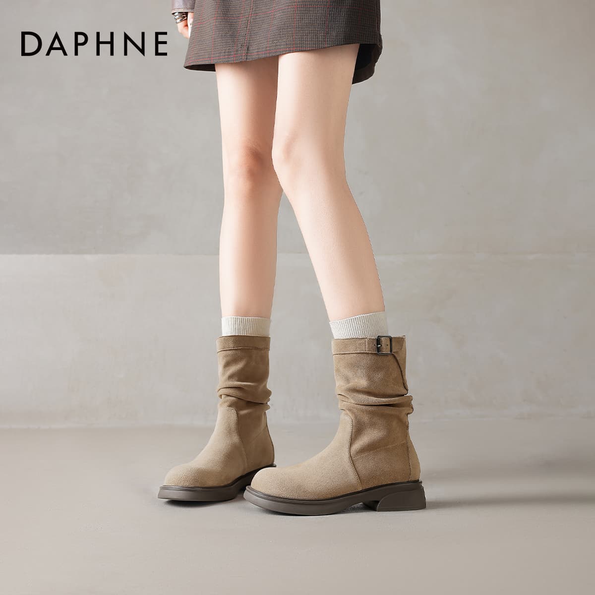Сапоги Daphne ботильоны абрикосового цвета без подкладки женские - изображение 5