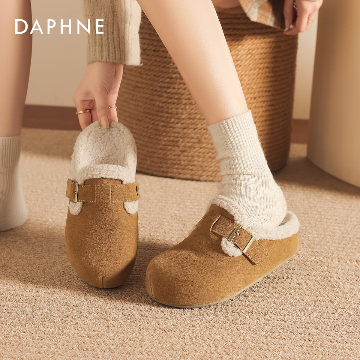 Ботинки зимние DAPHNE Мягкий и очаровательный утолщенный и с флисовой подкладкой термобелье с антискользящим дизайном короткое - изображение 4