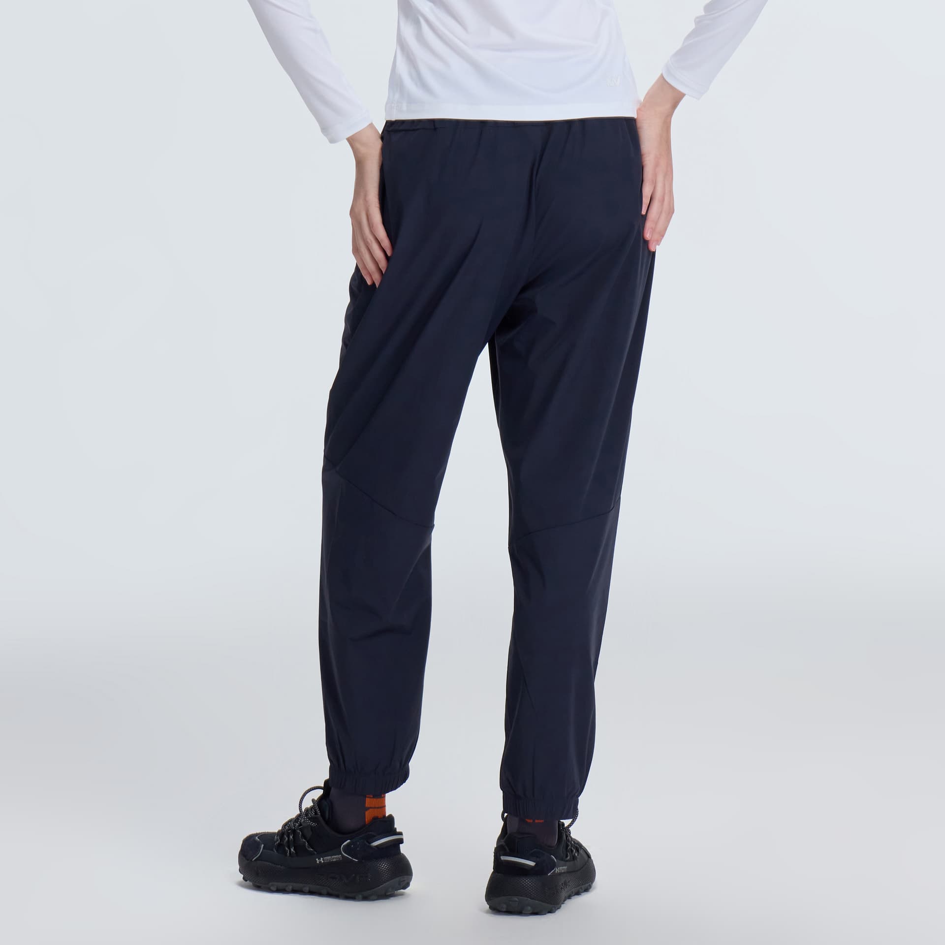 Штаны Under Armour Training Vent 2,0 Ткани вязаные Тренировочные брюки Унисекс Черный - изображение 4