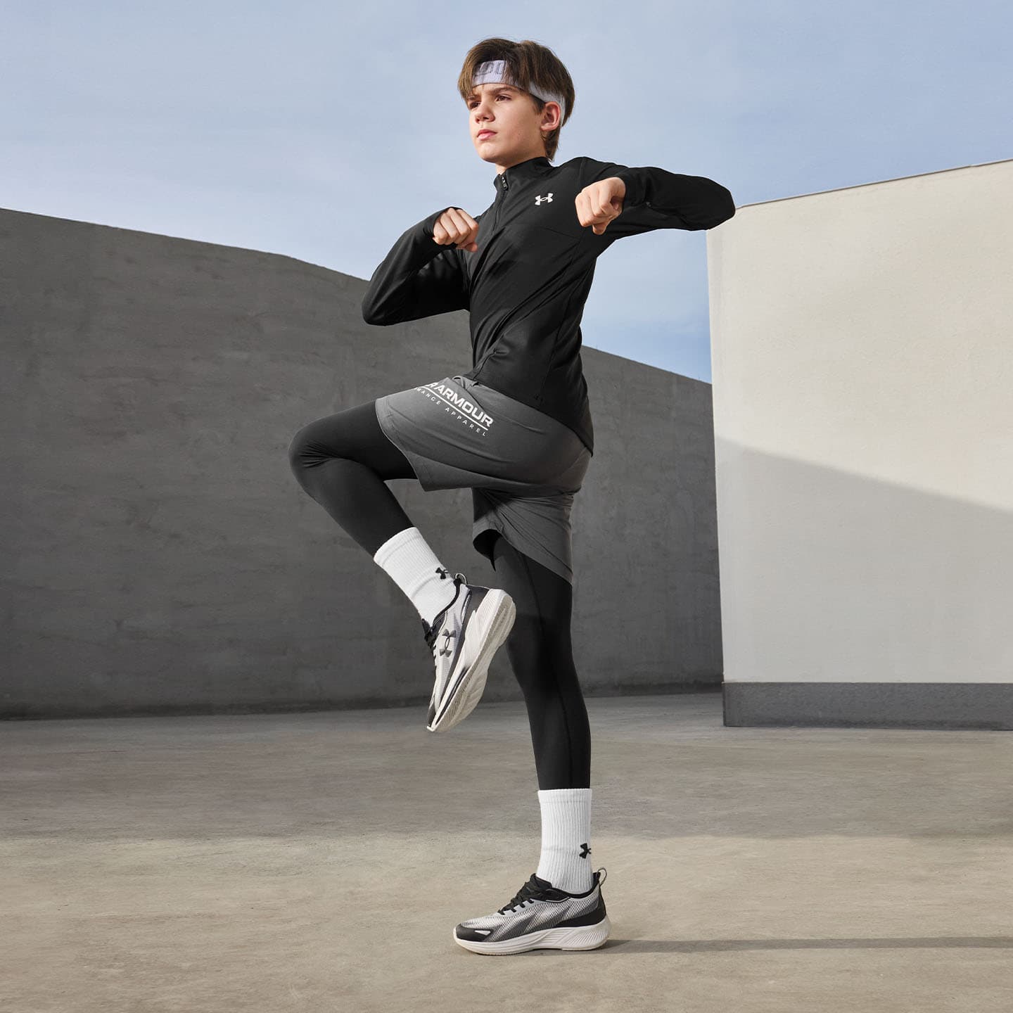 Under Armour Черные Школьные Топы - изображение 4