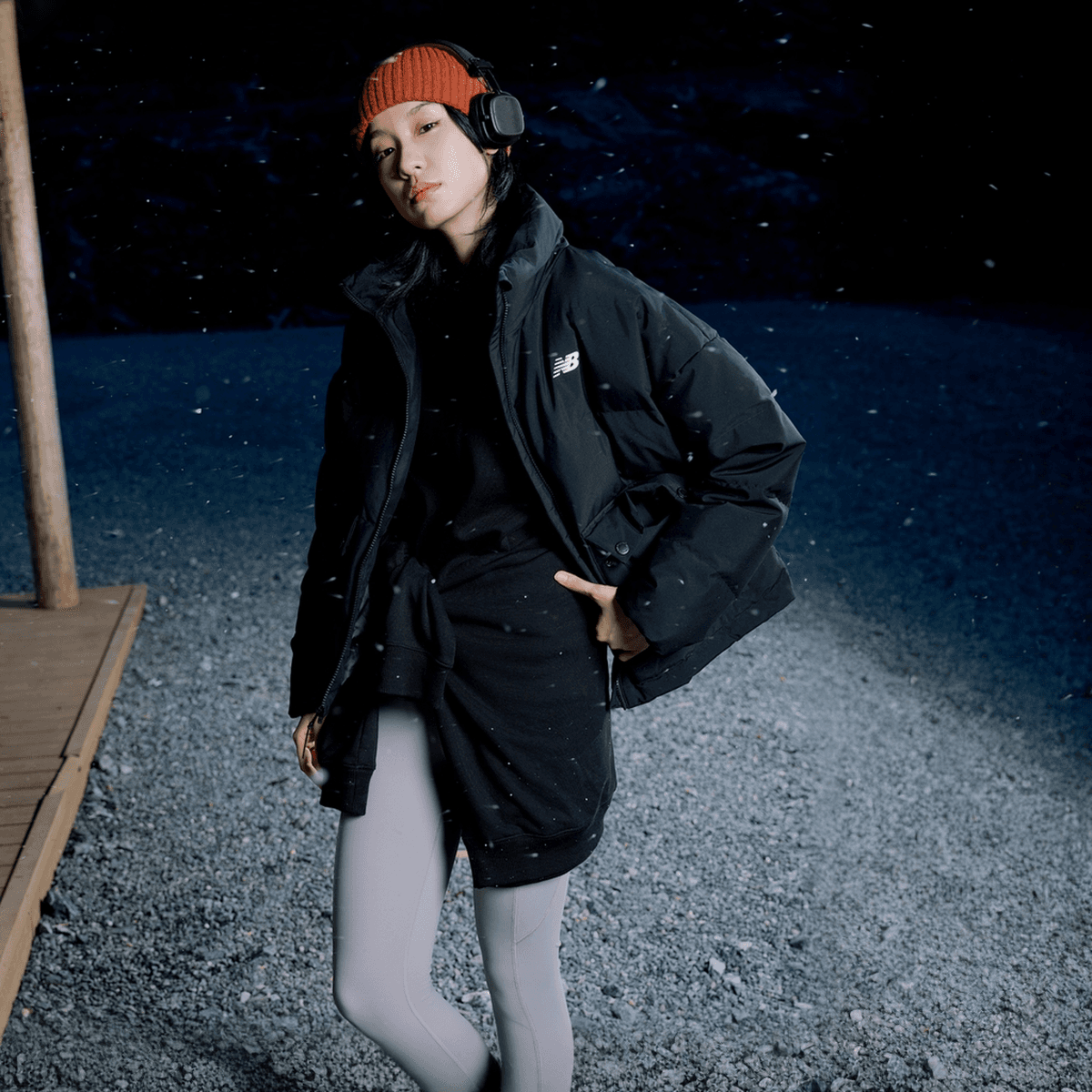 Пуховик New Balance Пуховик Женский - изображение 5