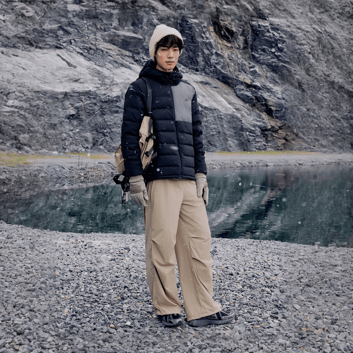 Зимняя куртка New Balance FW25 Мужской пуховик - изображение 3