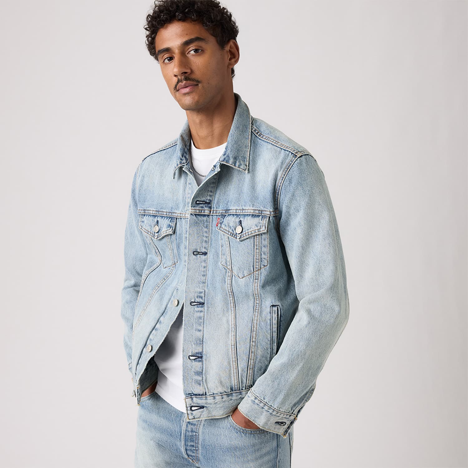 Джинсовая куртка Levi's - изображение 4