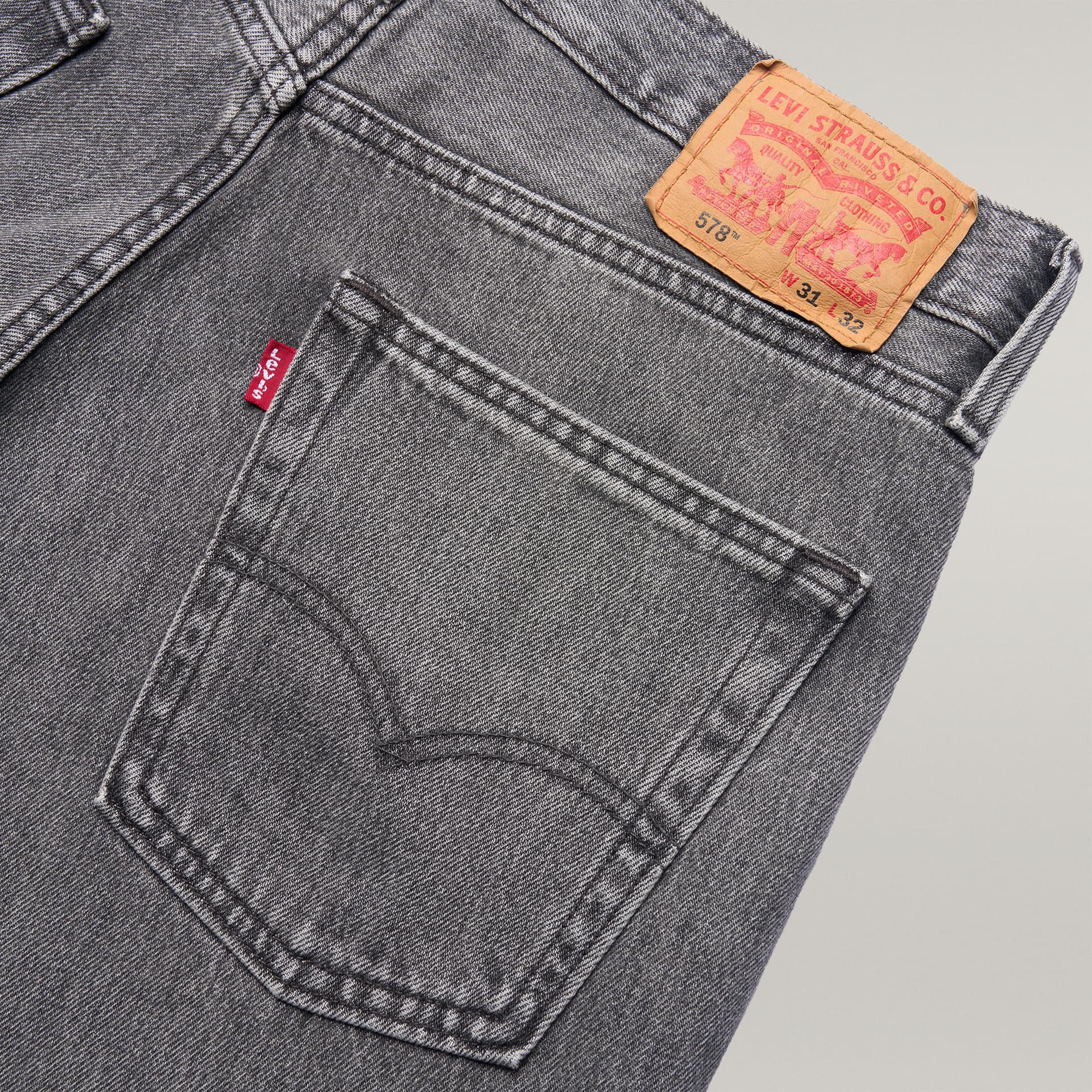 Штаны Levi's 578 — фото 7