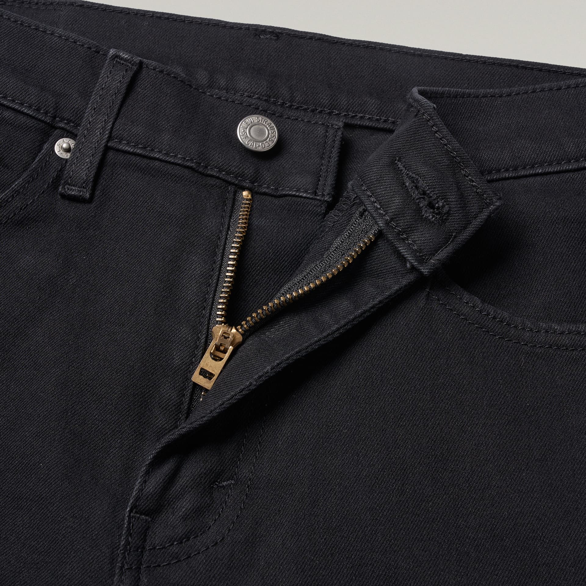 Штаны Levi's 505 — фото 7