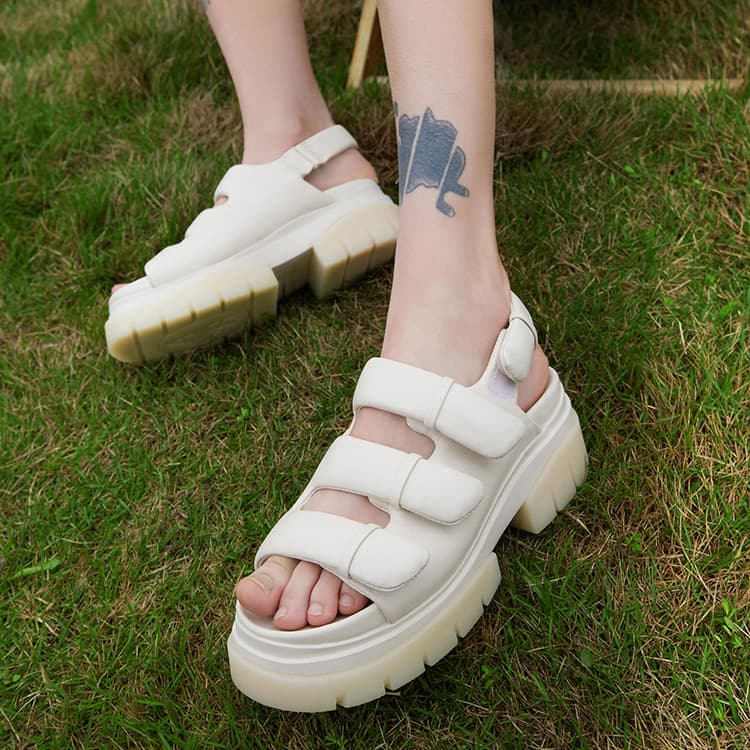 Шлёпанцы ASH SUN 7cm - изображение 7
