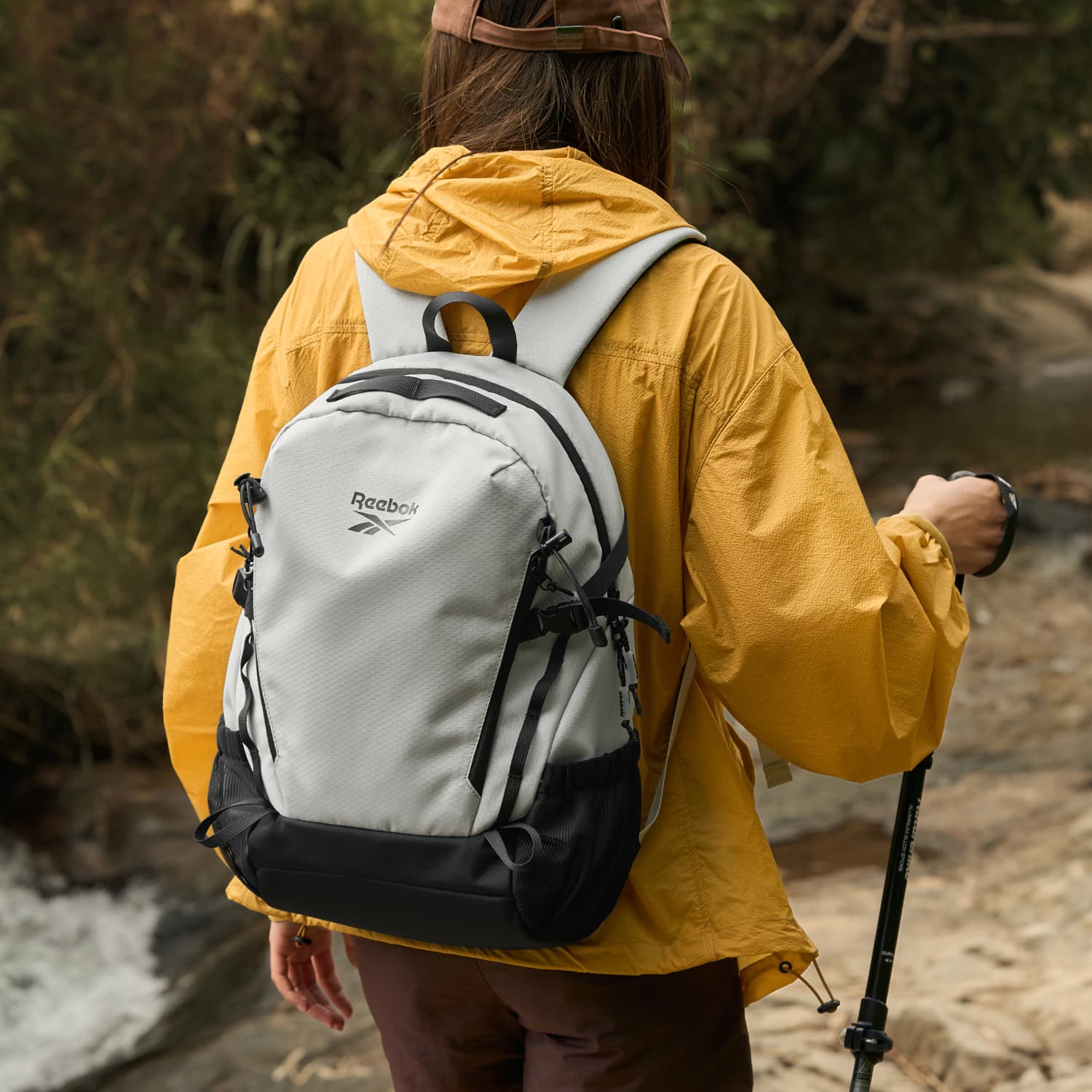 Рюкзаки Reebok 19L ткань несколько цветов унисекс - изображение 4