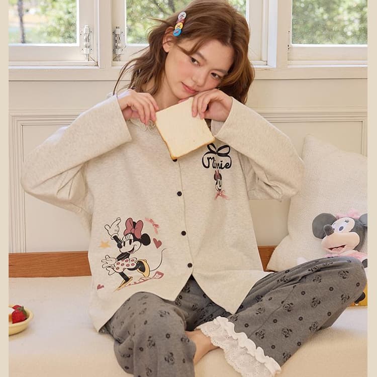 Пижама Disney Minnie Mouse Пижамный комплект "Magical Colors" Женский - изображение 4