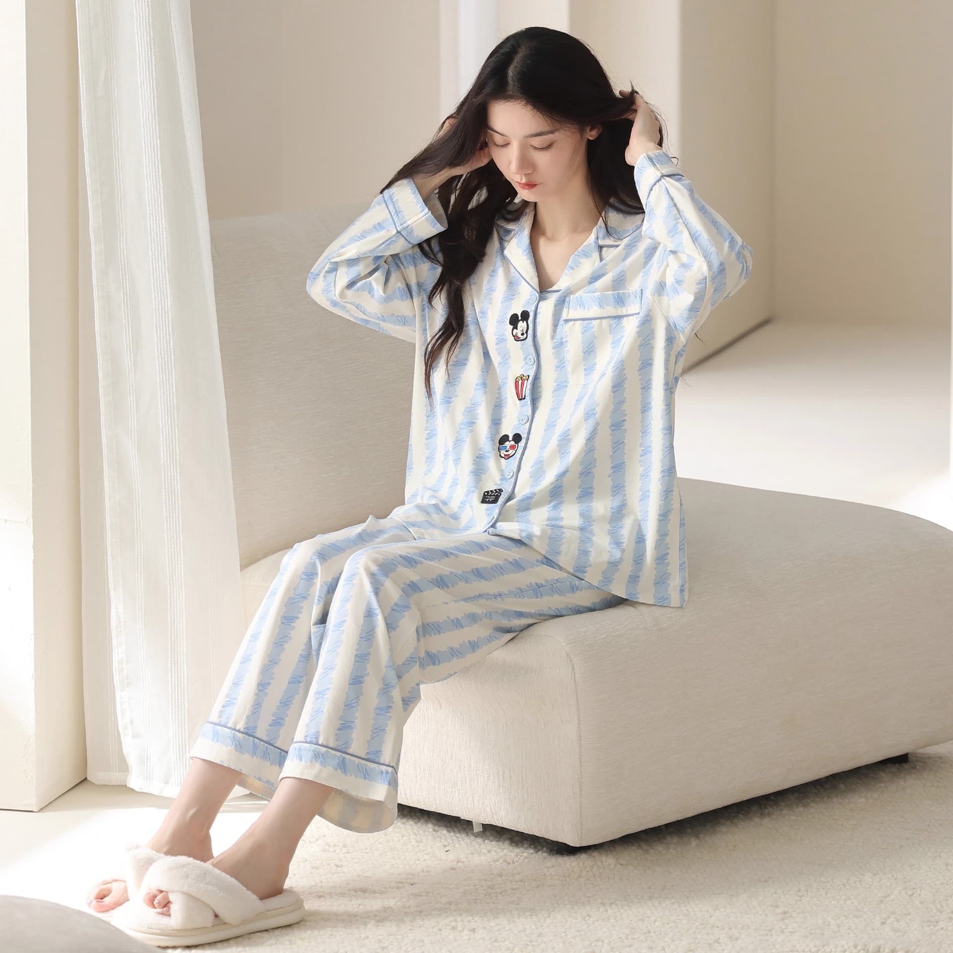 Пижама Disney Stripes Mickey Mouse Women's Pajama Sets Disney Полосы Микки Маус Женские Пижамные Комплекты - изображение 2