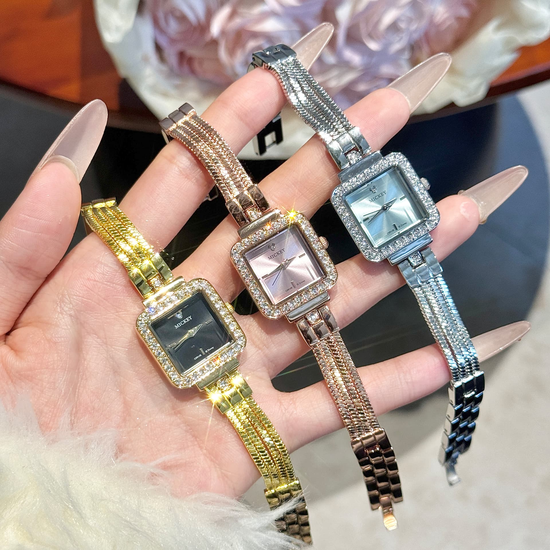 Часы Disney Sparkling Jade Gilded Collection Кварцевый механизм Watch Women's Watch Черный циферблат - изображение 5