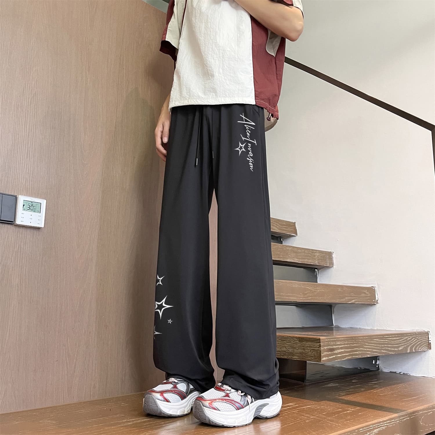 Штаны Disney Unisex Casual Pants Disney Унисекс Повседневные Брюки - изображение 3