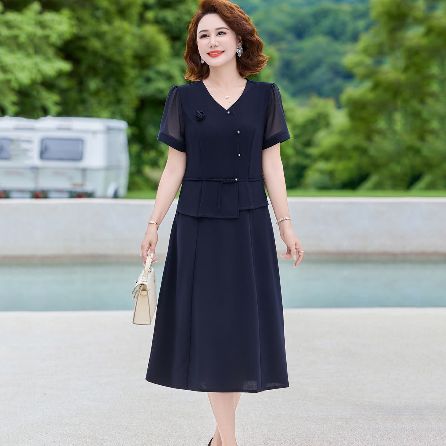 Платье PIERRE CARDIN Женские Короткие Платья с Короткими Рукавами - изображение 3