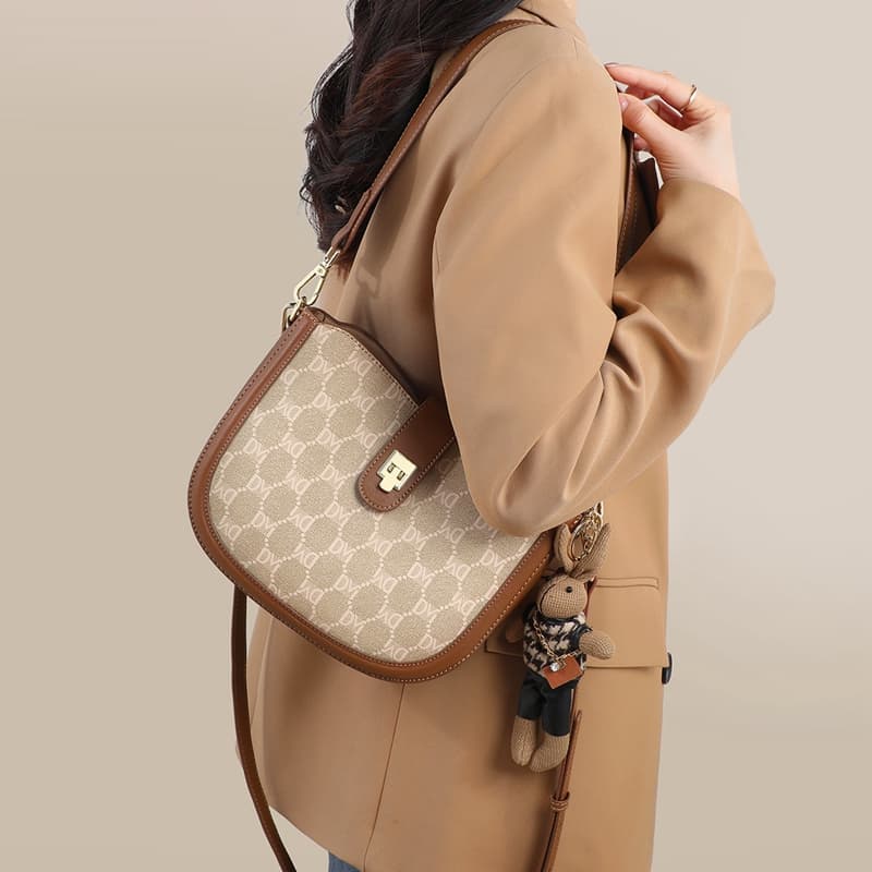 Сумка через плечо VINEY Crossbody сумка Коричневый (Брелок включен) Женская - изображение 4
